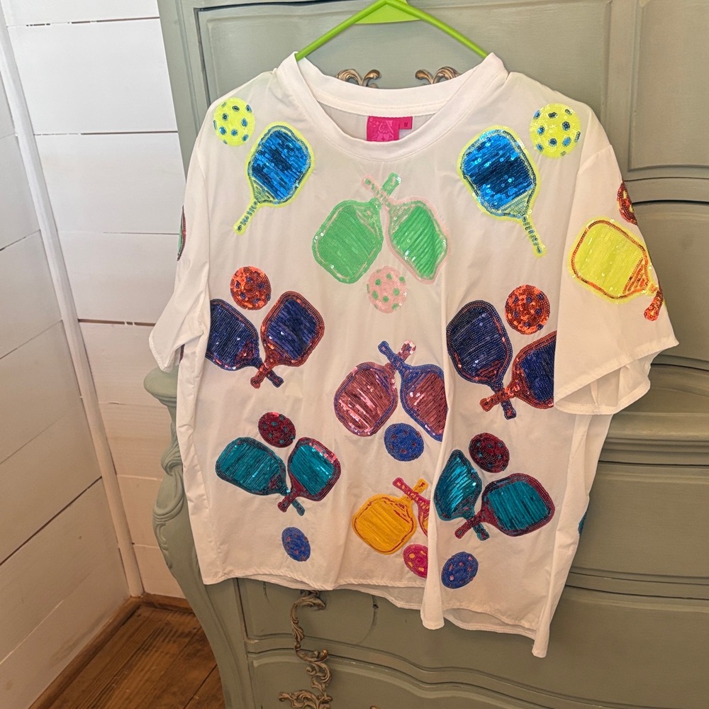 Colorful Paddle Print QUEEN OF SPARKLES Shirt